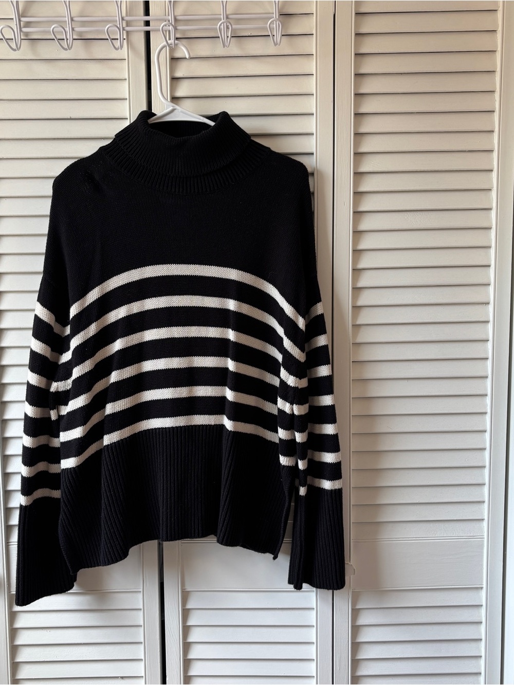 GAP Black and White Striped Turtleneck Sweater